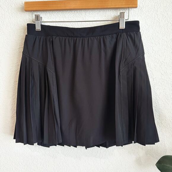 Spanx Get Moving Pleated Athletic Skort Large Fitness TennisCore Picklball Golf - Picture 2 of 8